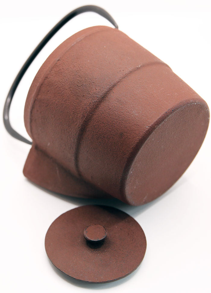 JAPON - THÉIÈRE EN FONTE WABI SABI À LA TEINTE CHOCOLAT AVEC FILTRE INOX