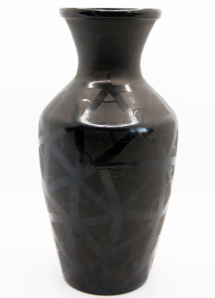 ROUMANIE - VASE EN CÉRAMIQUE NOIRE PLUS QUE NOIR DE MARGINEA