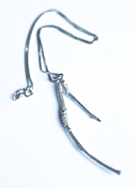 SUEDE - COLLIER DE LAPONIE BRANCHE EN ARGENT